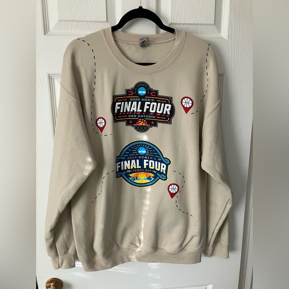 Gildan Beige Final Four Crewneck Sweater